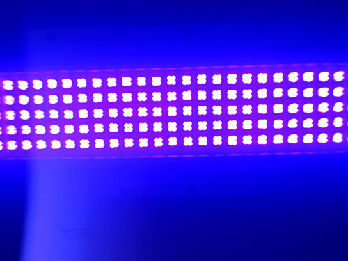 UV-LED固化機(jī)技術(shù)因節(jié)能、環(huán)保成為UV LED面光源發(fā)展方向